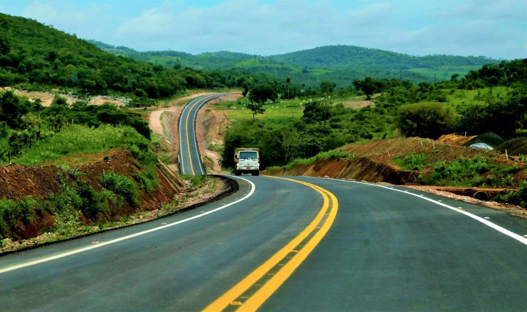 Investimento em estradas transforma a mobilidade e encurta distâncias em Mato Grosso do Sul Investimento em estradas transforma a mobilidade e encurta distâncias em Mato Grosso do Sul