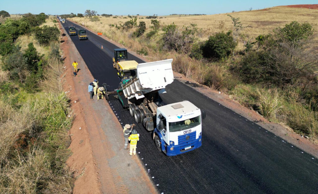 Investimento em estradas transforma a mobilidade e encurta distâncias em Mato Grosso do Sul Investimento em estradas transforma a mobilidade e encurta distâncias em Mato Grosso do Sul
