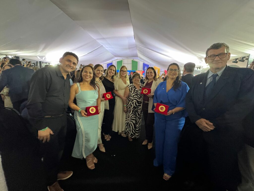 Reconhecimento nacional: Mato Grosso do Sul recebe ‘selo ouro’ do Compromisso com a Alfabetização Reconhecimento nacional: Mato Grosso do Sul recebe ‘selo ouro’ do Compromisso com a Alfabetização